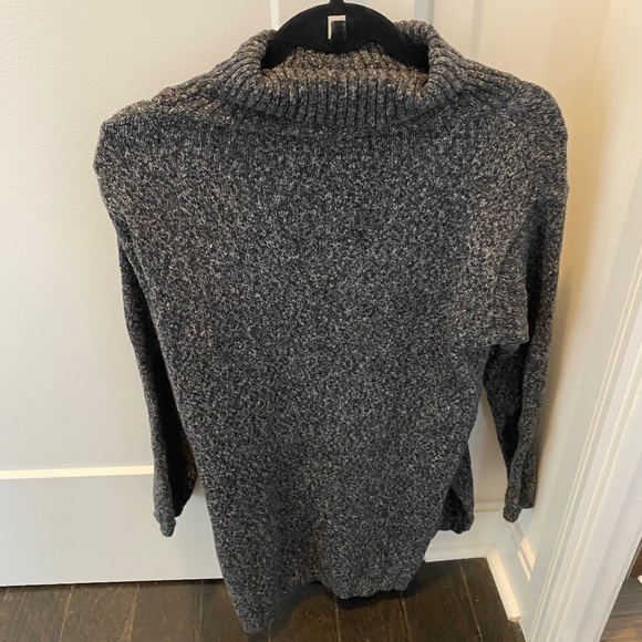 Noul Grey Turtleneck Long Sweater - OS - Picture 3 of 3